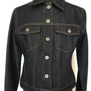Gap Women's Denim Jacket, Color Blue - Size Small.